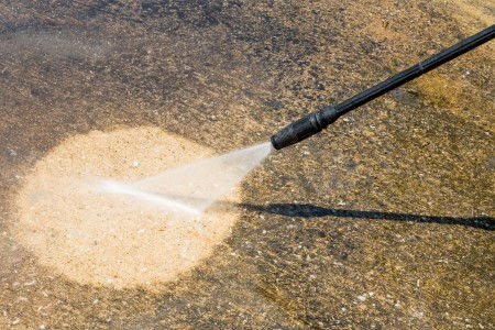 Reasons to hire a local pressure washing pro for your santa rosa beach property